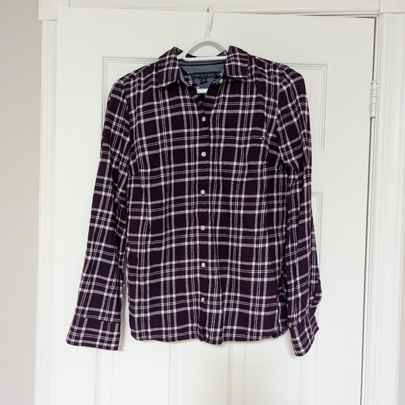 (Bundle 2 for $15) EUC Tommy Hilfiger Purple Plaid Button-up Shirt - Picture 2 of 7